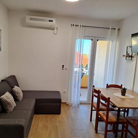 Apartmani Marino Привлака Экстерьер фото