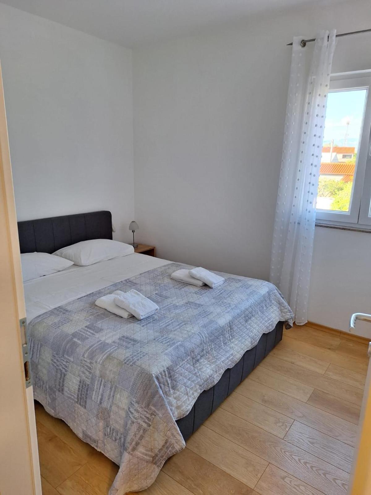 Apartmani Marino Привлака Экстерьер фото