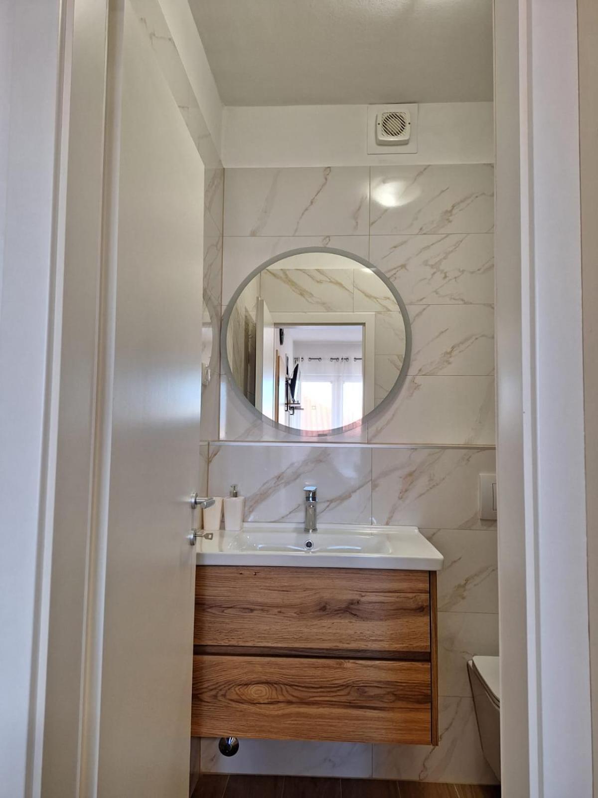 Apartmani Marino Привлака Экстерьер фото