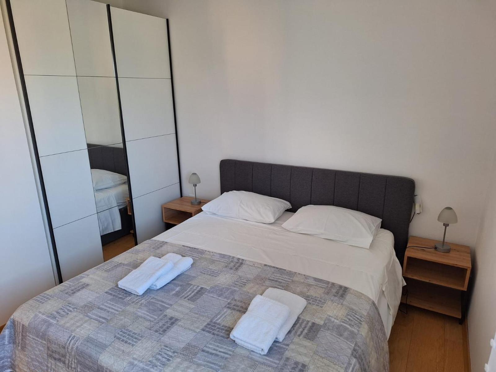 Apartmani Marino Привлака Экстерьер фото