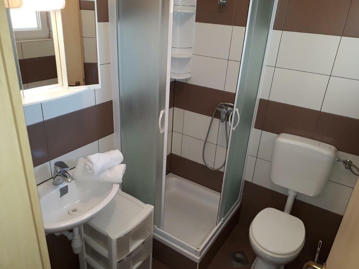 Apartmani Marino Привлака Экстерьер фото
