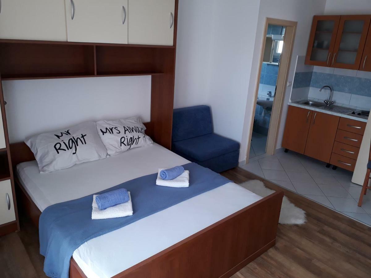 Apartmani Marino Привлака Экстерьер фото