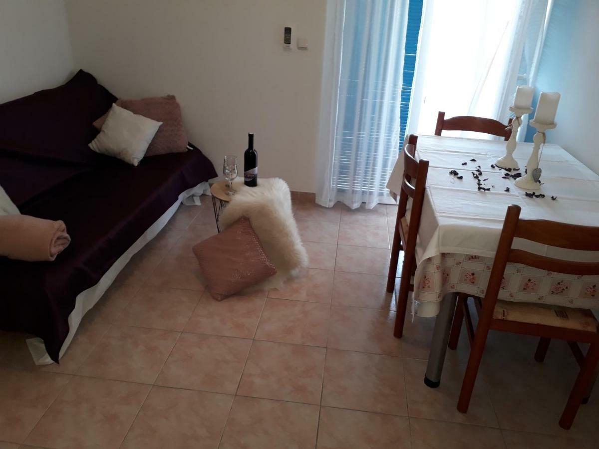 Apartmani Marino Привлака Экстерьер фото