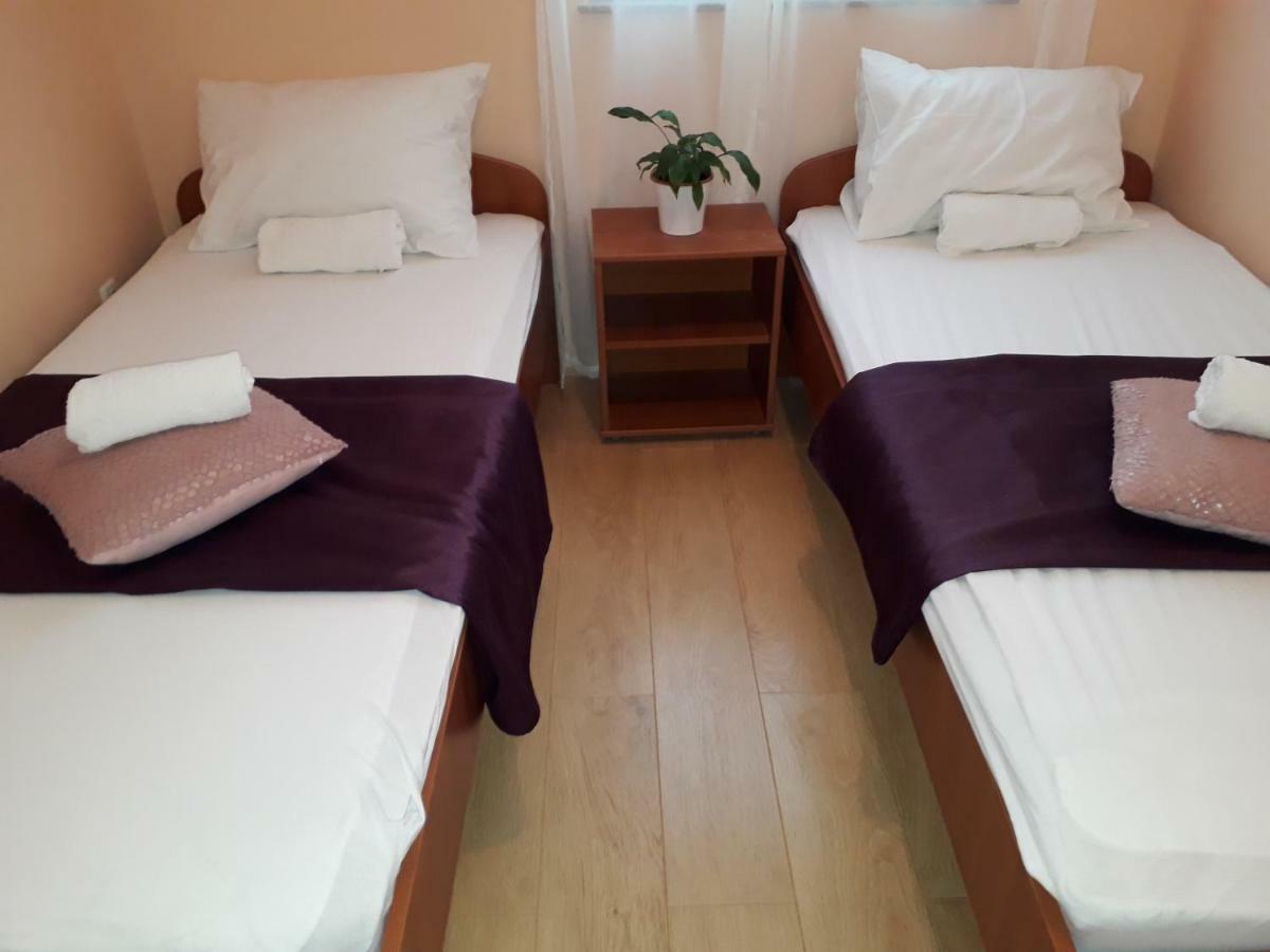 Apartmani Marino Привлака Экстерьер фото